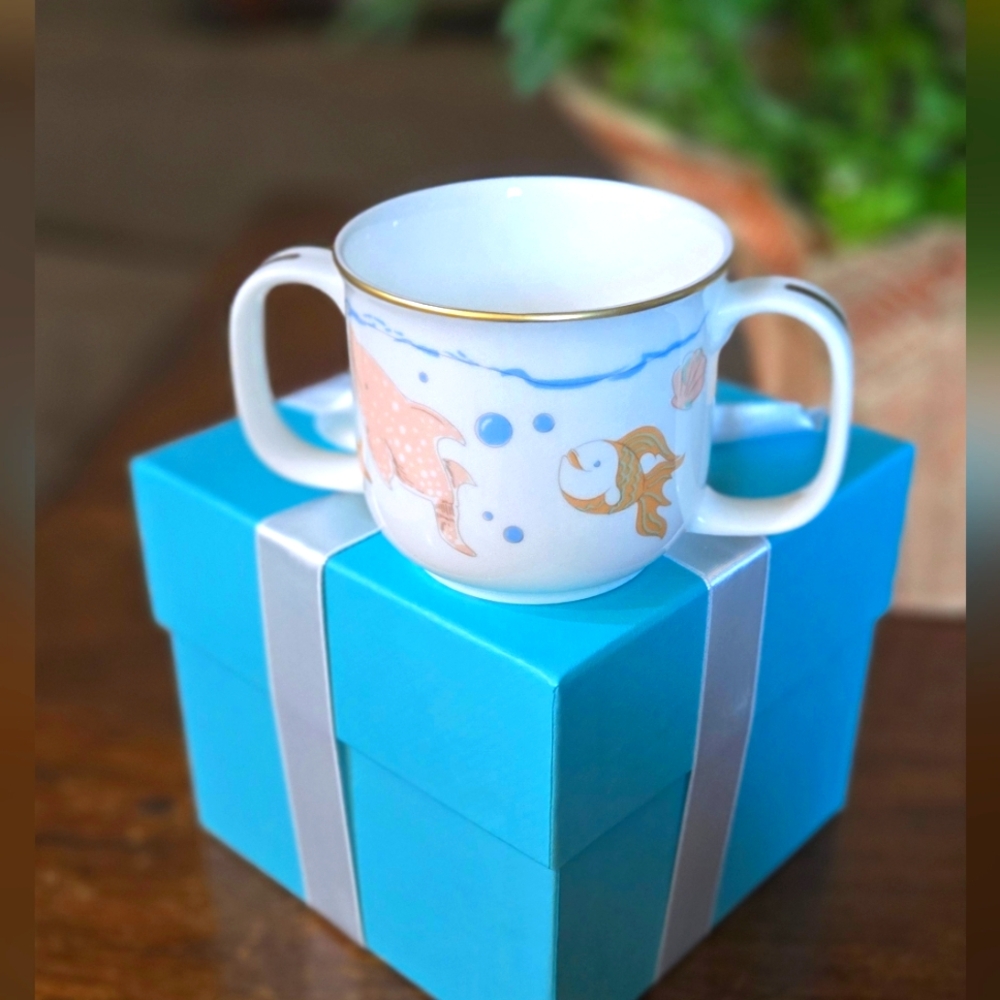 Tiffany & Co Tiny Sea Animals Double-handled Baby Cup - Picture 10 of 11